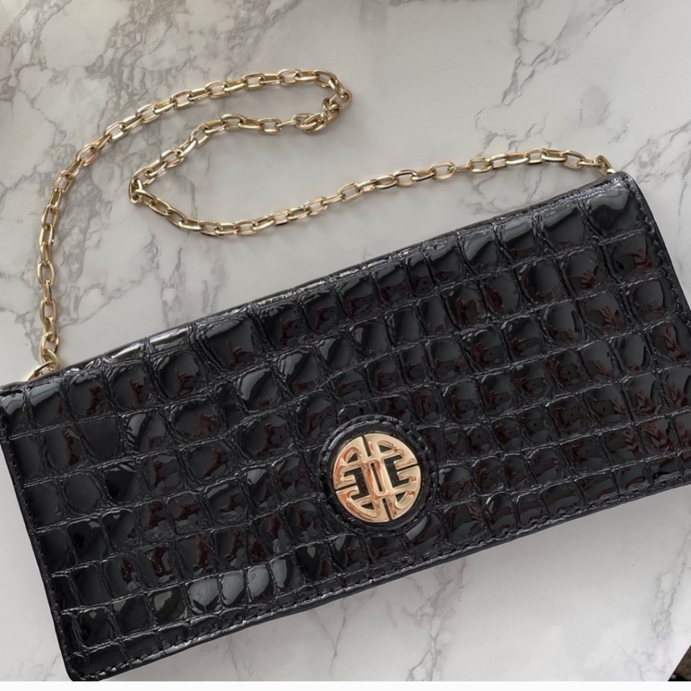 Antonio Melani Black Crocodile Leather Clutch Purse Gold Chain Magnetic Closure
